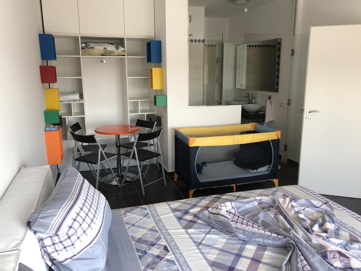 Alba Luxury Apartment Дуррес Екстер'єр фото